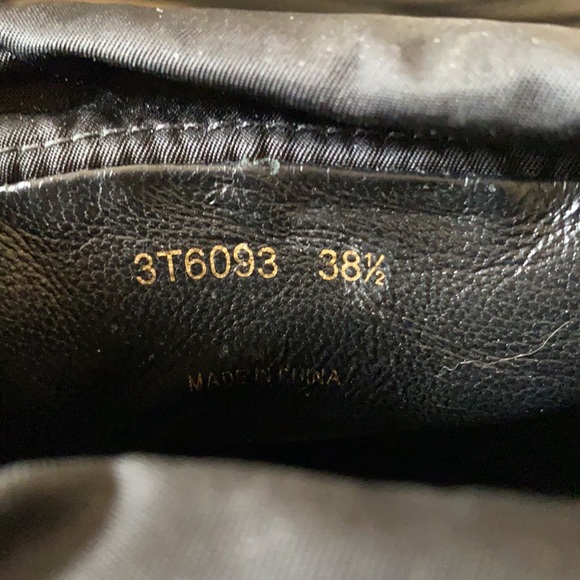 Authentic PRADA sz 38.5 - Picture 4 of 6